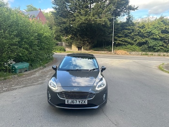 Used Ford Fiesta 2017 for sale - 78555809: Photo