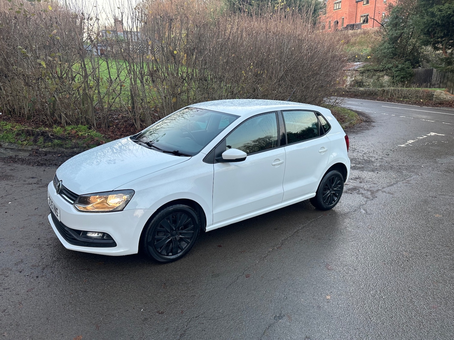 Used Volkswagen Polo 2015 for sale - 76817604: Photo 3