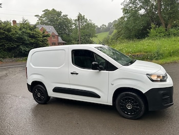 Used Citroen Berlingo 2022 for sale - 78799431: Photo