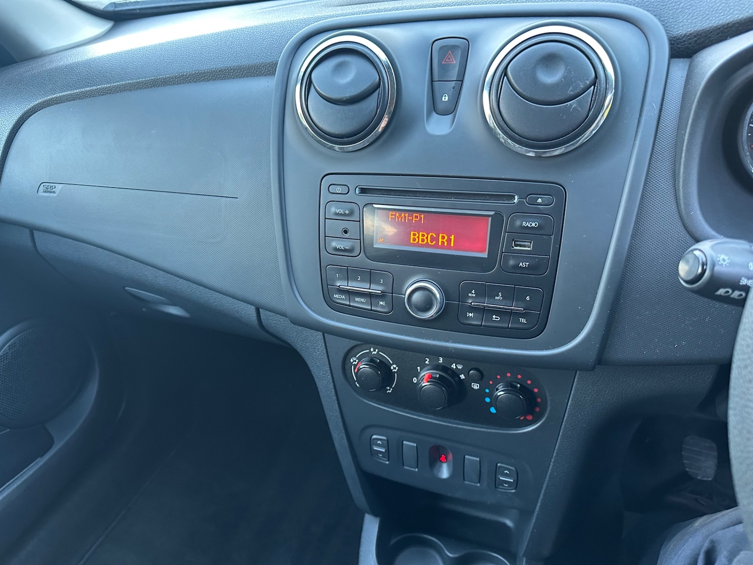 Used Dacia Sandero 2016 for sale - 76404500: Photo 9