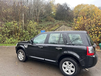 Used Land Rover Freelander 2010 for sale - 76555278: Photo