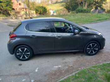 Used Peugeot 208 2019 for sale - 74352987: Photo