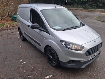 Used Ford Transit Courier 2019 for sale - 77046472: Photo