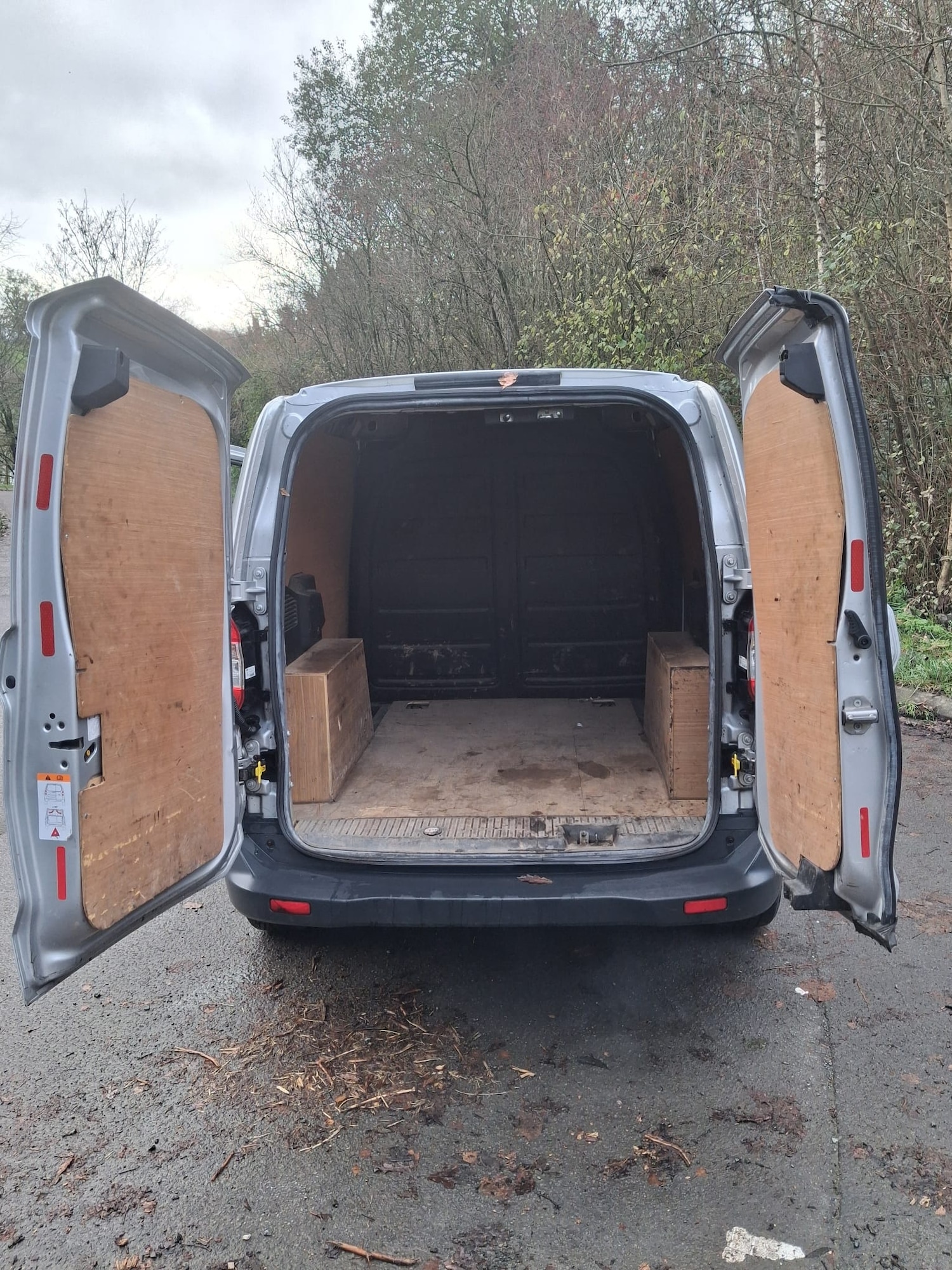 Used Ford Transit Courier 2019 for sale - 77046472: Photo 9