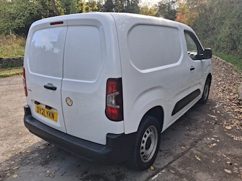 Used Vauxhall Combo 2021 for sale - 76343934: Photo 3