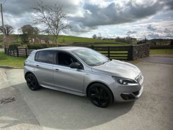 Used Peugeot 308 2017 for sale - 74139917: Photo