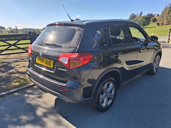 Used Suzuki Vitara 2016 for sale - 76063830: Photo
