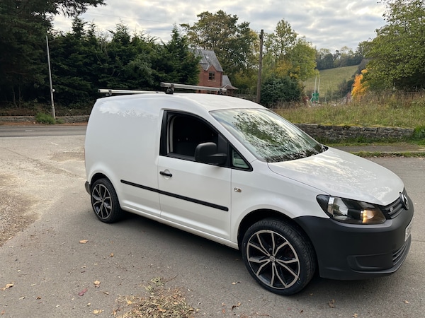 Used Volkswagen Caddy 2014 for sale - 76298926: Photo 6