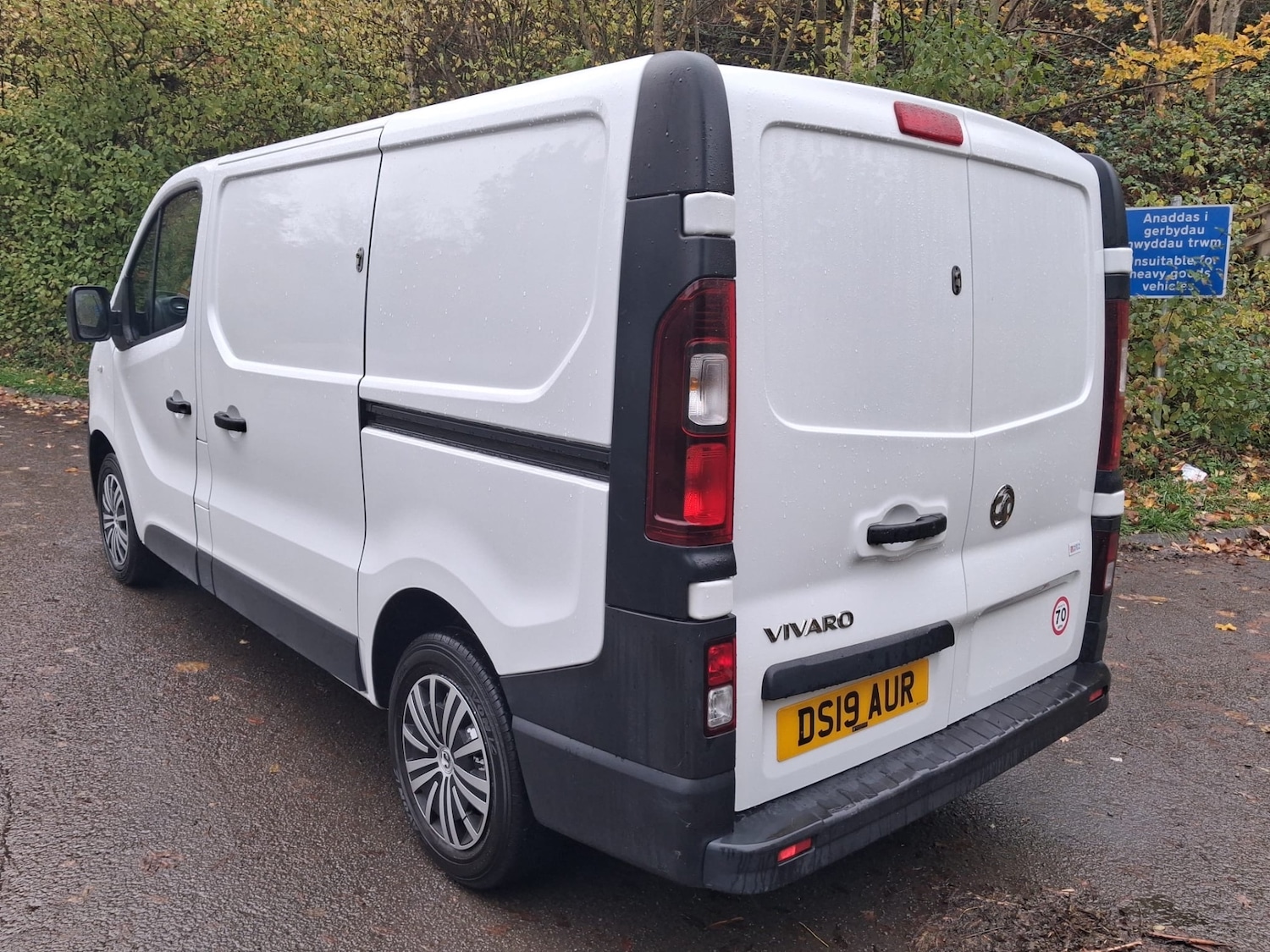 Used Vauxhall Vivaro 2019 for sale - 76452402: Photo 3