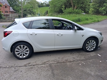 Used Vauxhall Astra 2015 for sale - 78638147: Photo