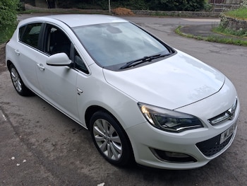 Used Vauxhall Astra 2015 for sale - 78638147: Photo