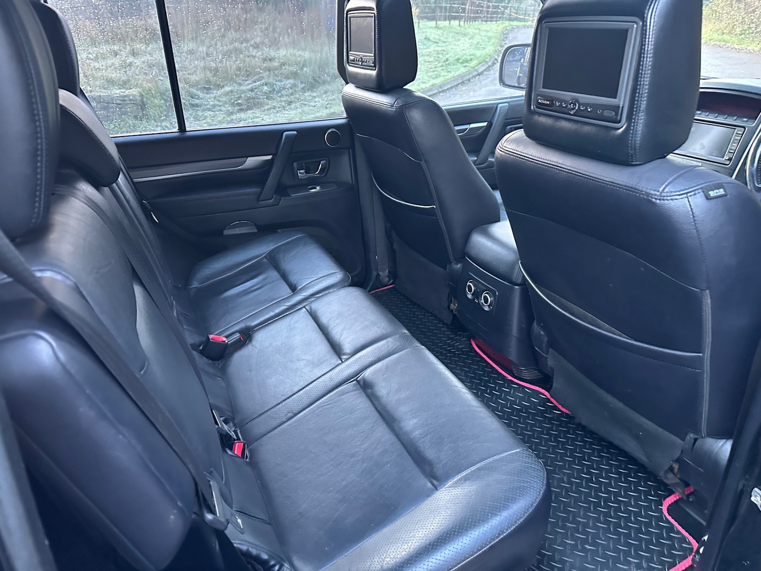 Used Mitsubishi Shogun 2010 for sale - 76791229: Photo 16