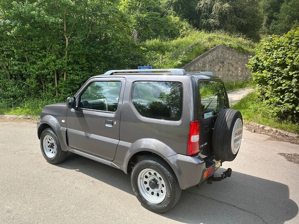 Used Suzuki Jimny 2017 for sale - 74922618: Photo 5