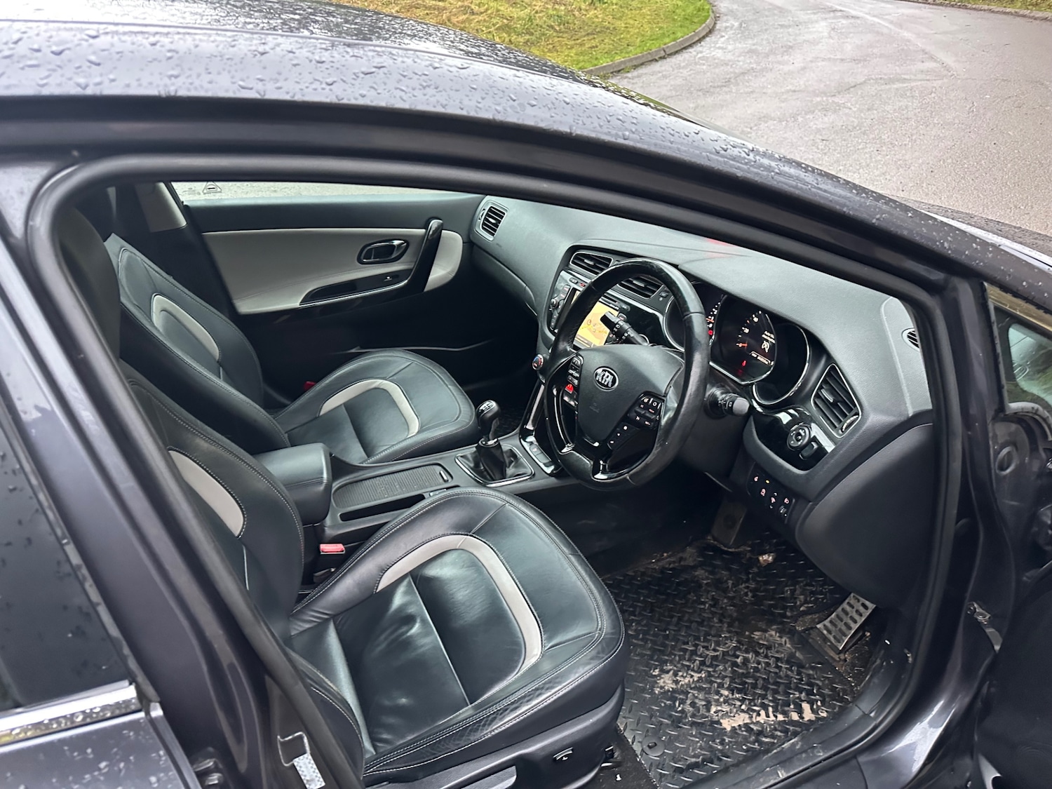 Used Kia Ceed 2014 for sale - 77449856: Photo 13