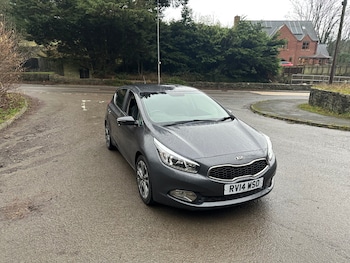 Used Kia Ceed 2014 for sale - 77449856: Photo