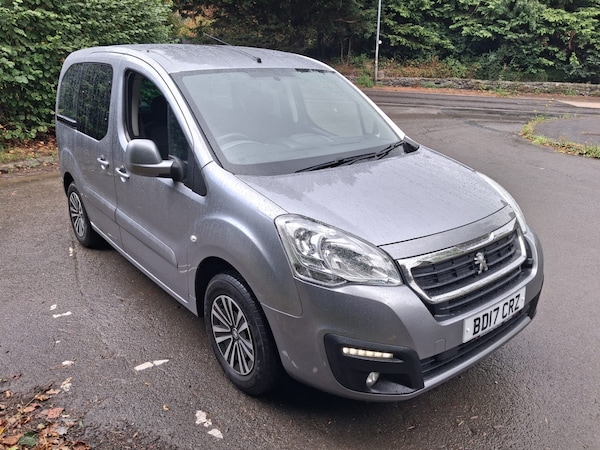 Used Peugeot Partner Tepee 2017 for sale - 75784721: Photo 1
