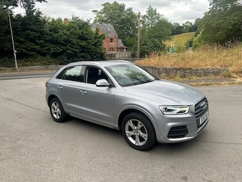 Used Audi Q3 2015 for sale - 79342132: Photo