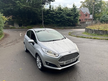 Used Ford Fiesta 2015 for sale - 76156384: Photo