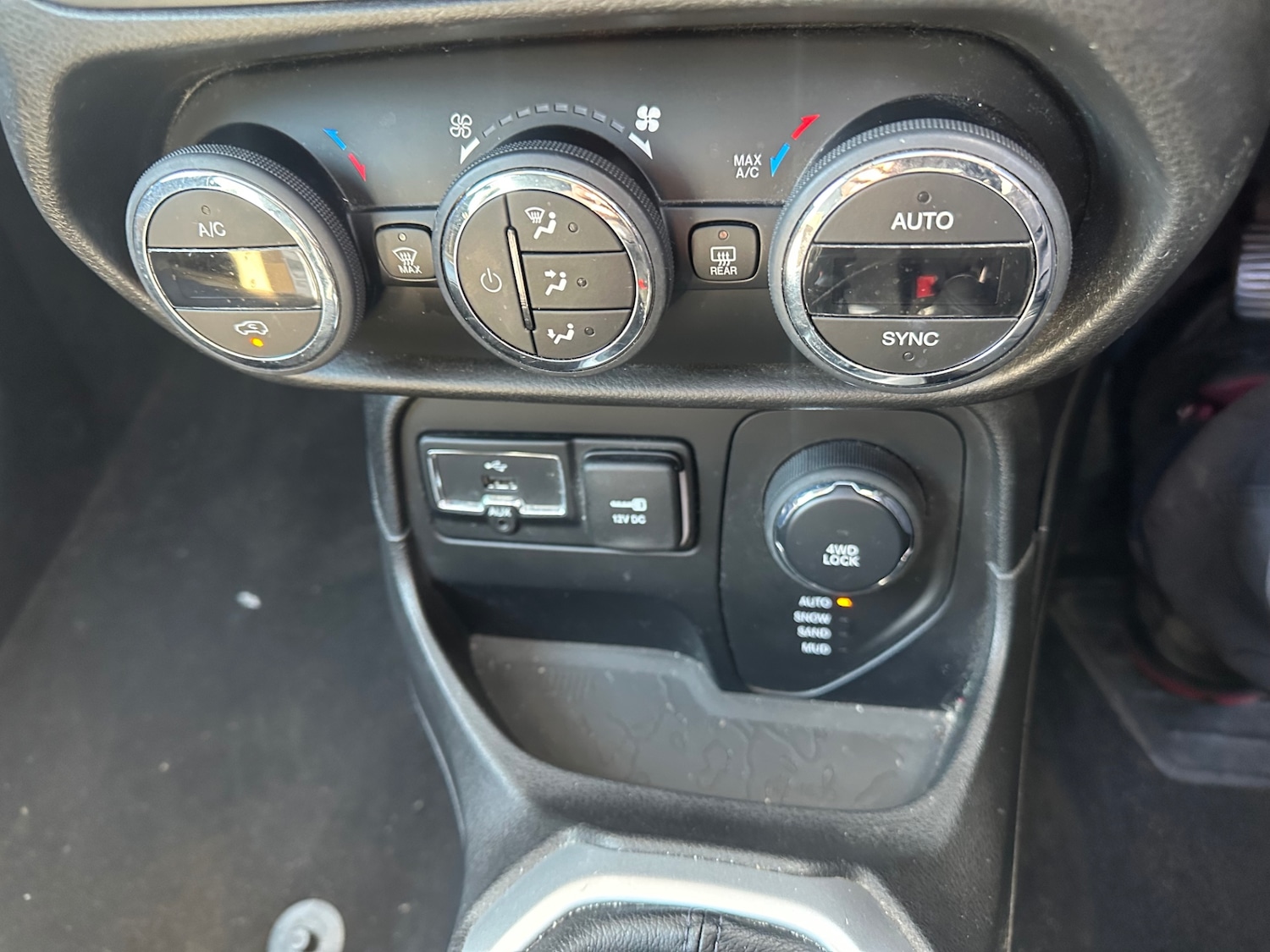 Used Jeep Renegade 2015 for sale - 78163804: Photo 13