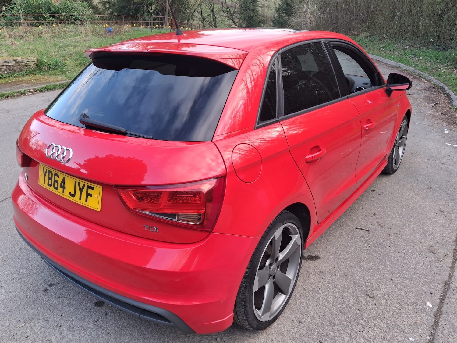 Used Audi A1 2014 for sale - 77931353: Photo 6