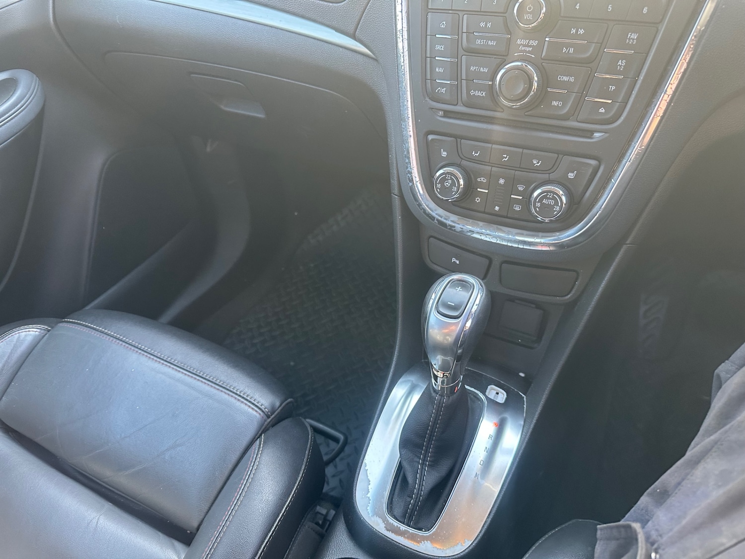 Used Vauxhall Mokka 2015 for sale - 78165961: Photo 12