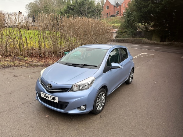 Used Toyota Yaris 2014 for sale - 73697314: Photo 1