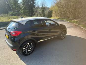 Used Renault Captur 2015 for sale - 74231391: Photo