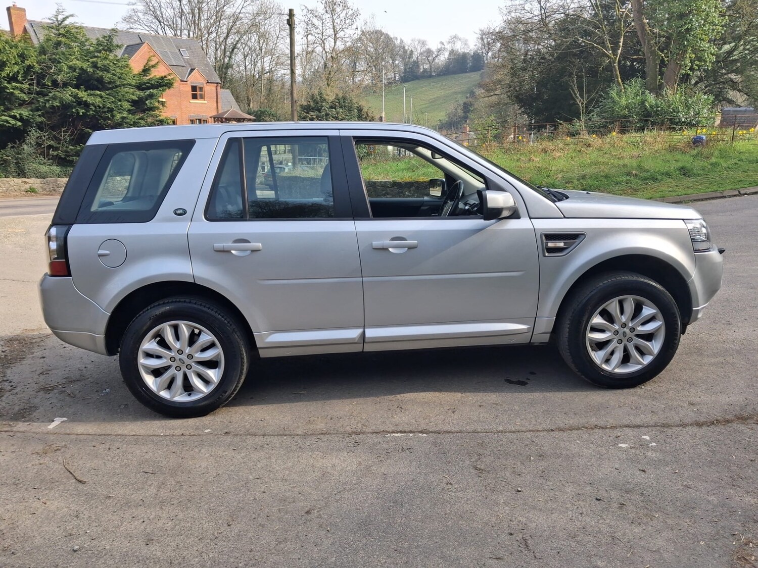 Used Land Rover Freelander 2013 for sale - 77974274: Photo 11