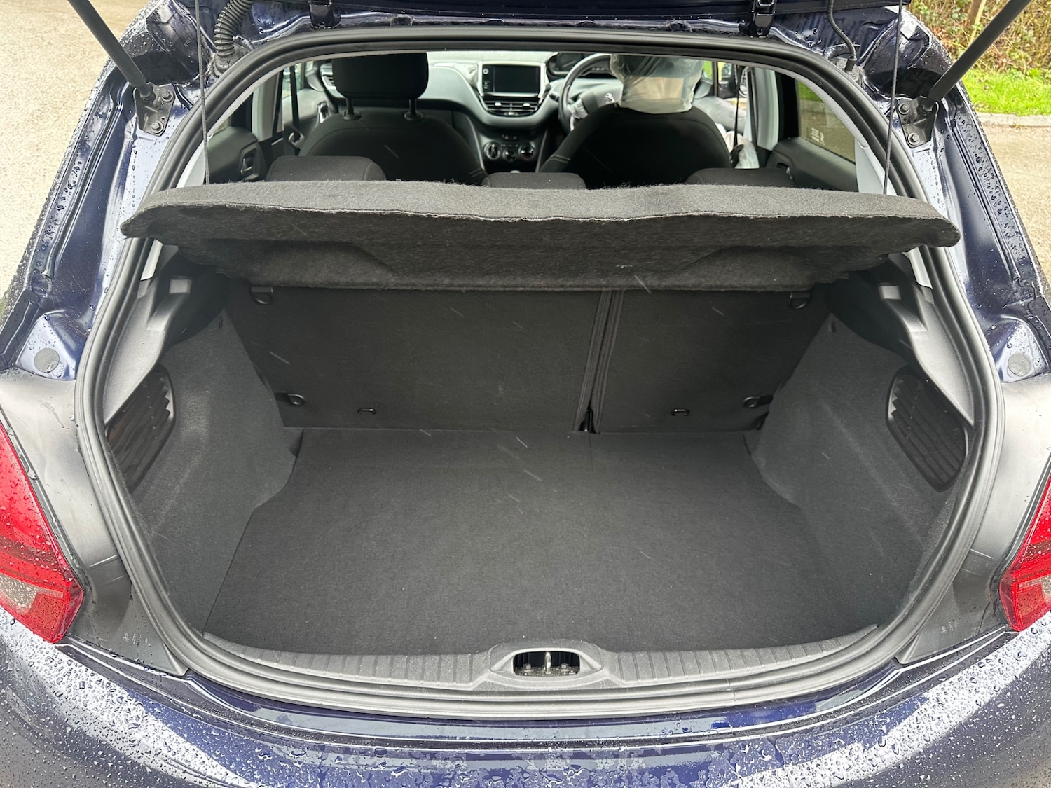 Used Peugeot 208 2018 for sale - 77872387: Photo 10