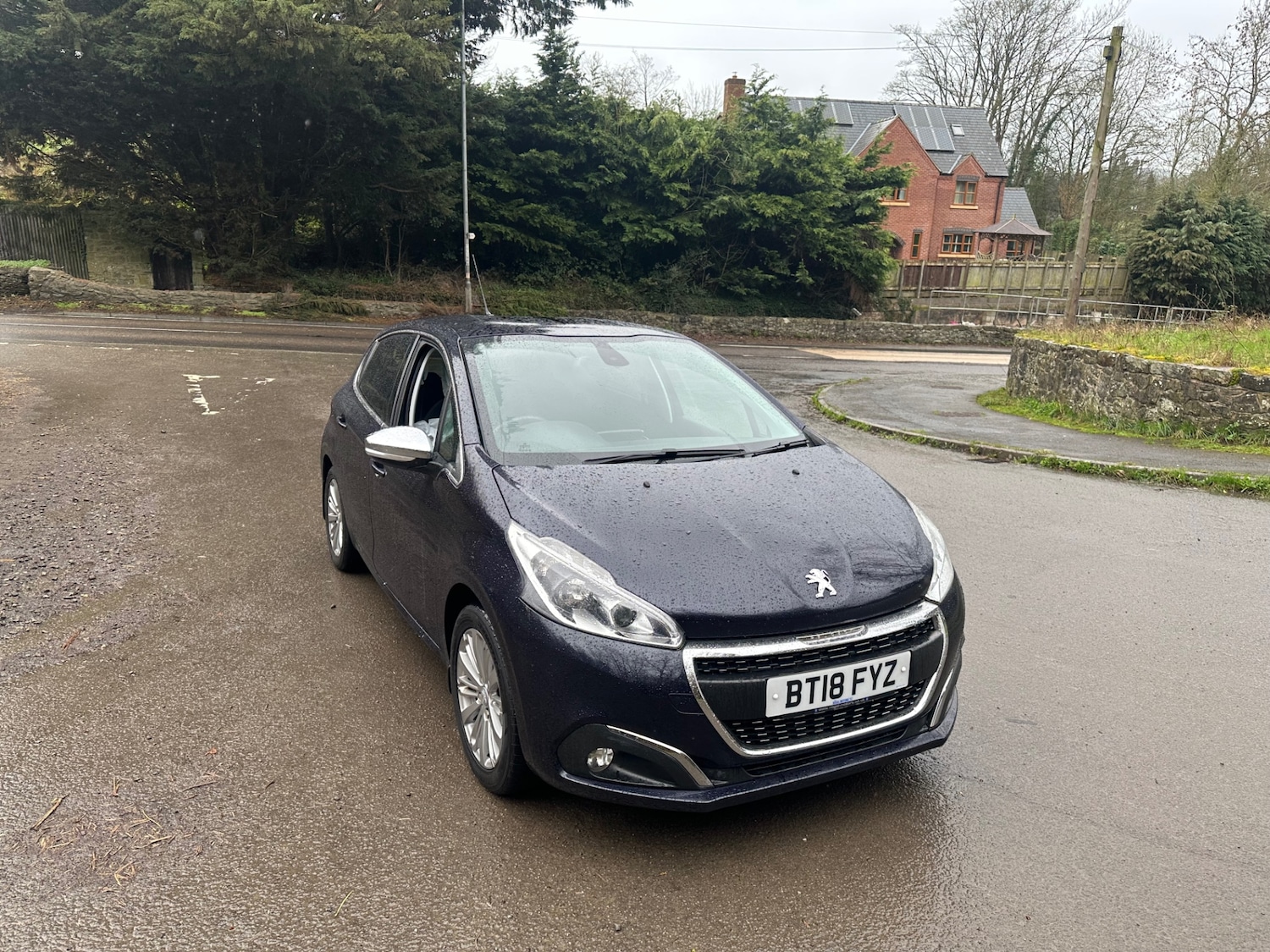 Used Peugeot 208 2018 for sale - 77872387: Photo 2