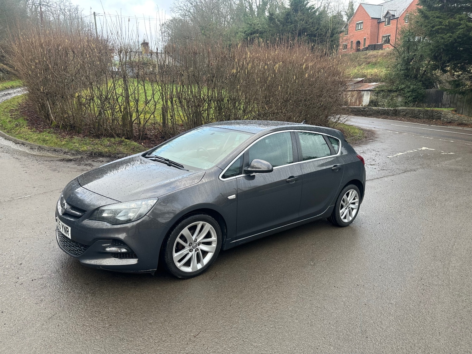 Used Vauxhall Astra 2015 for sale - 77432905: Photo 2