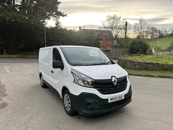 Renault Trafic feature image