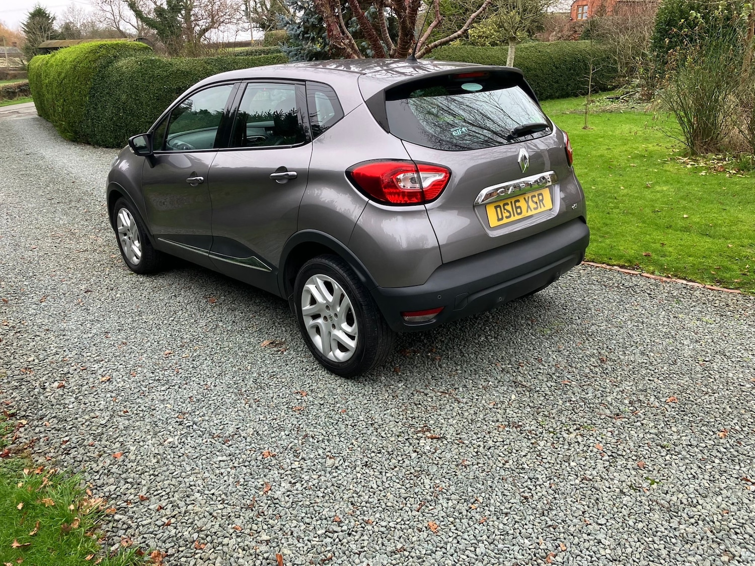 Used Renault Captur 2016 for sale - 77083605: Photo 4