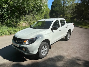 Used Mitsubishi L200 2017 for sale - 74613408: Photo