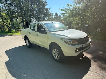 Used Mitsubishi L200 2017 for sale - 74613408: Photo