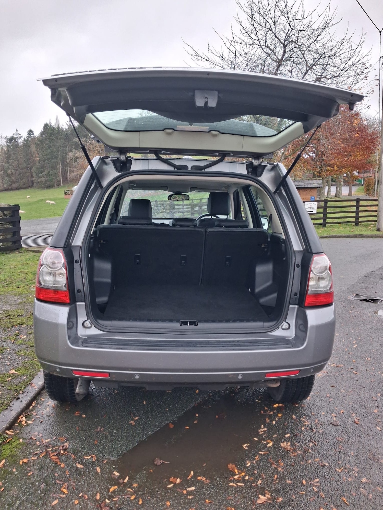 Used Land Rover Freelander 2011 for sale - 76544981: Photo 11