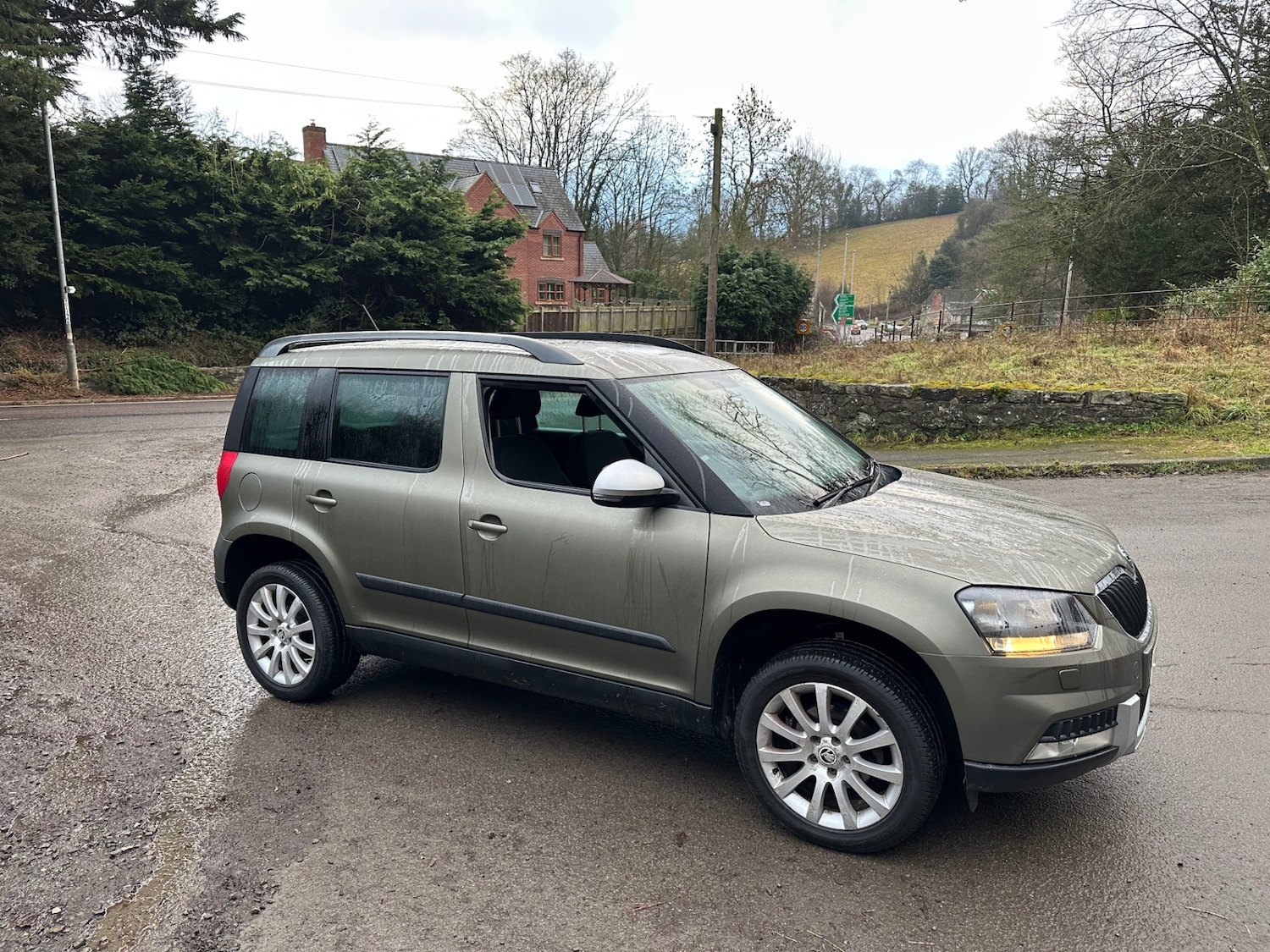 Used Skoda Yeti 2014 for sale - 77363541: Photo 5