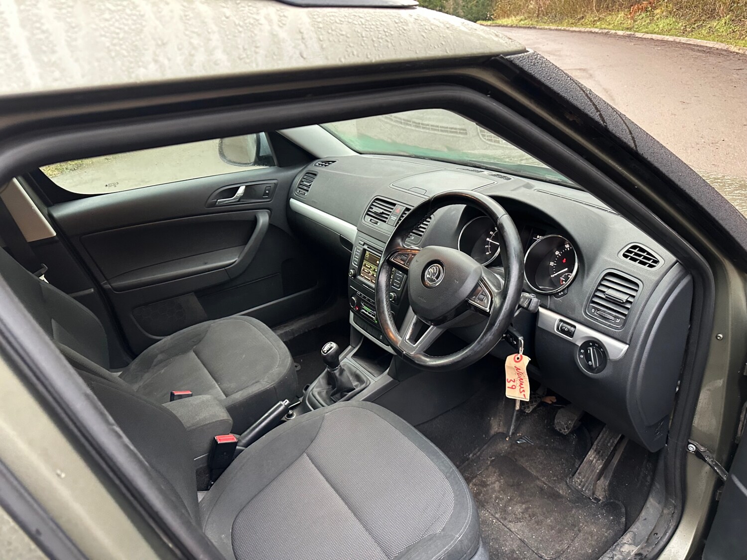 Used Skoda Yeti 2014 for sale - 77363541: Photo 6