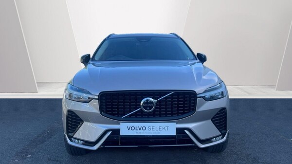 Used Volvo XC60 2023 for sale - 76033257: Photo 4