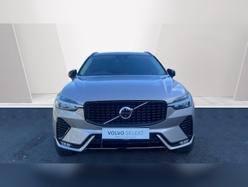 Used Volvo XC60 2023 for sale - 76033257: Photo 4