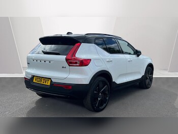 Used Volvo XC40 2026 for sale - 78246305: Photo