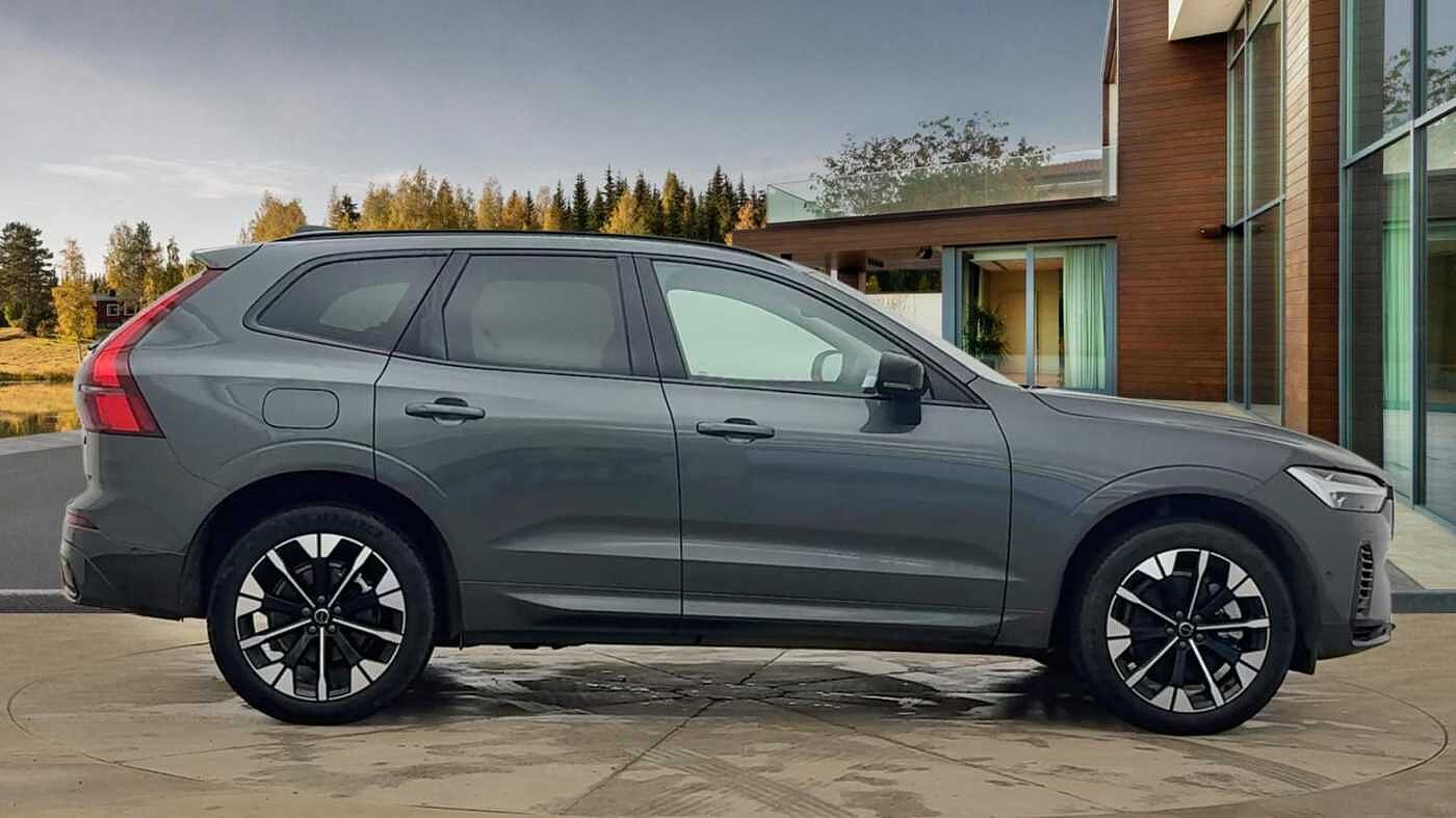 Used Volvo XC60 2025 for sale - 77397099: Photo 2