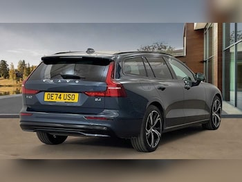 Used Volvo V60 2024 for sale - 75590478: Photo