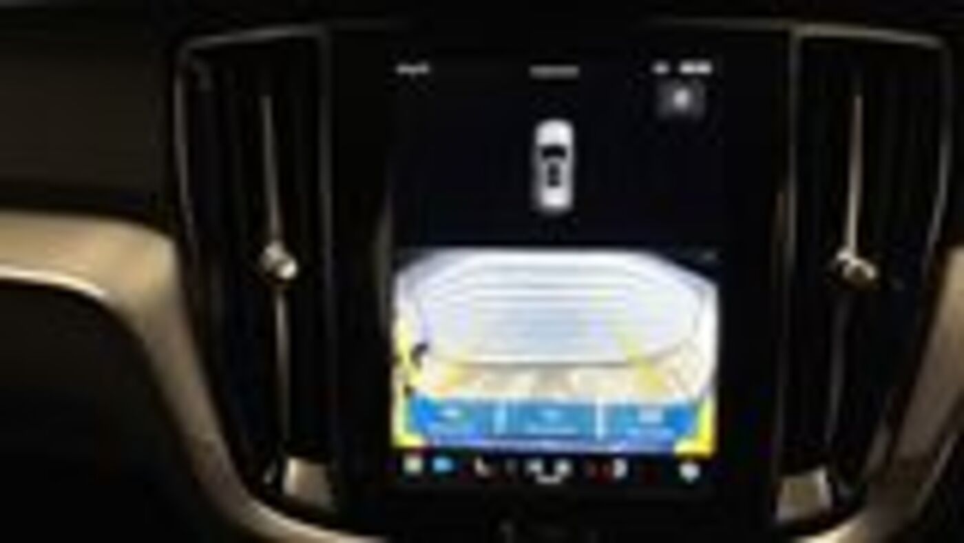 Used Volvo XC40 2022 for sale - 77512233: Photo 41