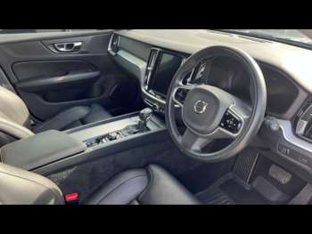 Used Volvo V60 2020 for sale - 74852801: Photo