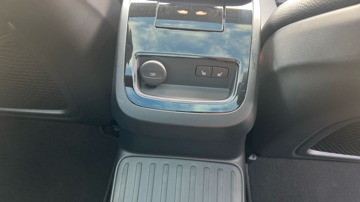 Used Volvo V60 2024 for sale - 76033190: Photo 10