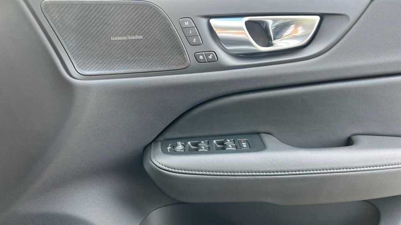 Used Volvo V60 2024 for sale - 76033190: Photo 14