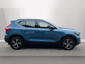 Used Volvo XC40 2023 for sale - 78036170: Photo