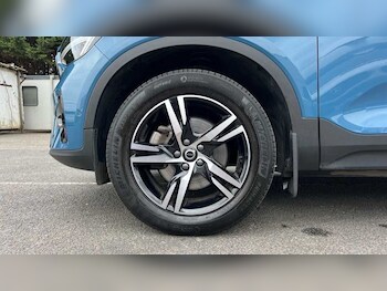 Used Volvo XC40 2023 for sale - 78036170: Photo