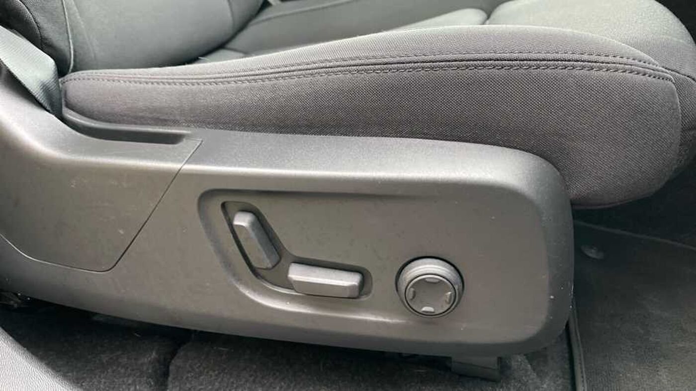 Used Volvo XC40 2021 for sale - 75814161: Photo 12